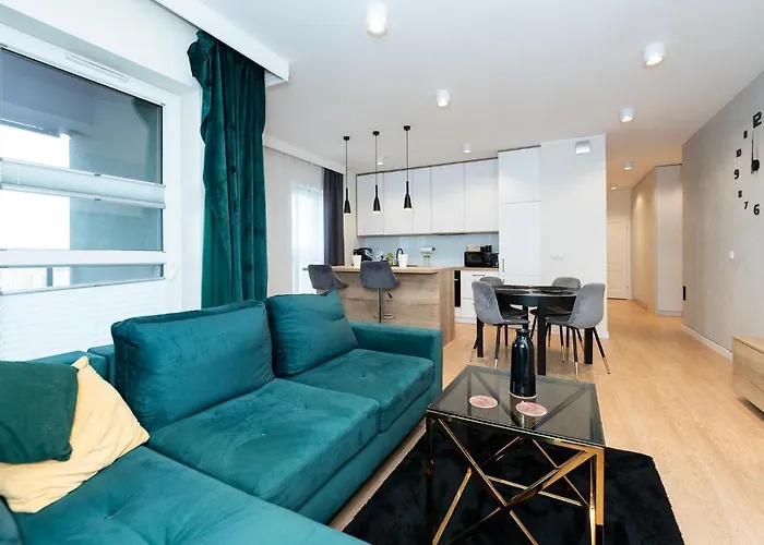 The Highest Penthouse In Lodz On B&B-Freeparking